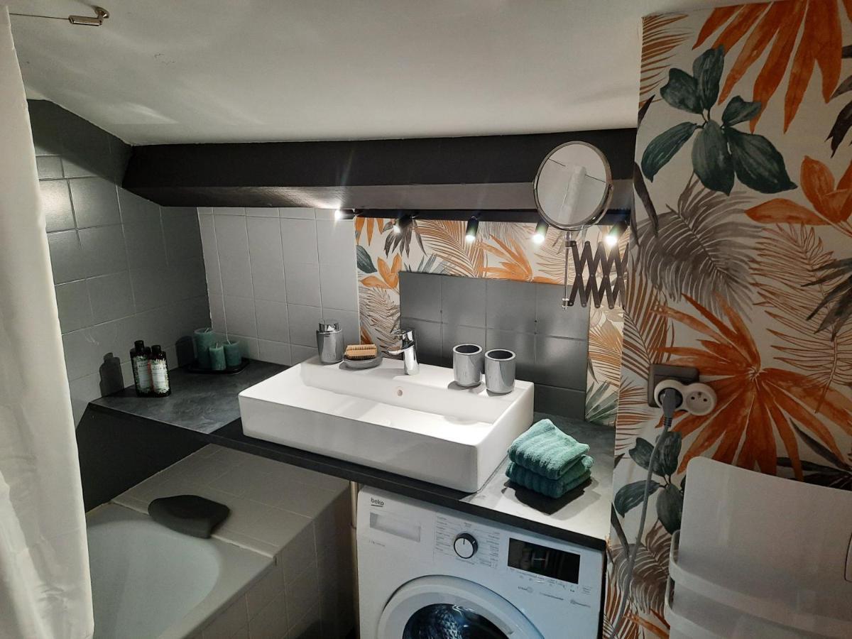 Superbe Appartement Pour 2, Au Coeur De L'Ariege! Ussat Exterior foto